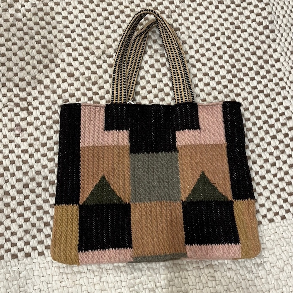 Bette geometric women’s tote bag